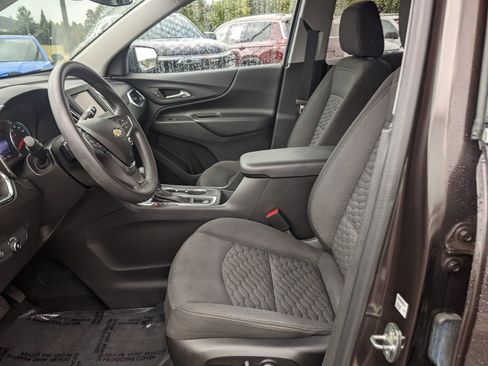 Certified 2020 Chevrolet Equinox LT w/ LPO, Floor Liner Package image 16
