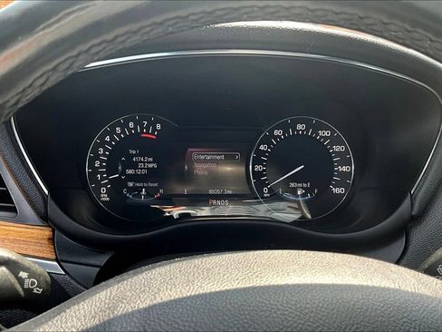 Used 2016 Lincoln MKC Select w/ Select Plus Package FWD image 22