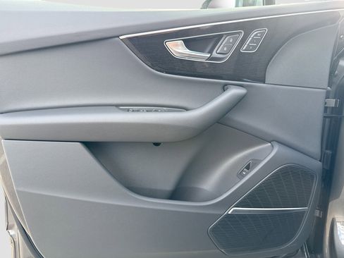 New 2026 Audi Q7 Premium image 23