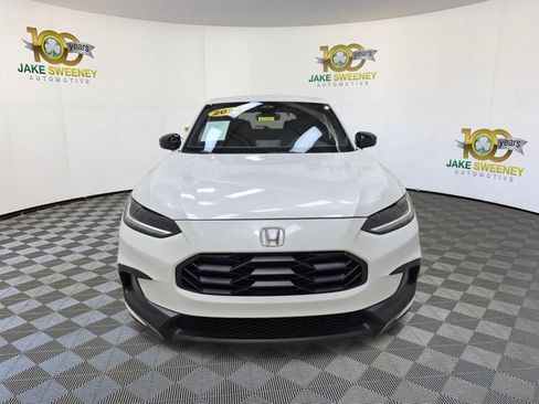 Used 2024 Honda HR-V Sport image 3