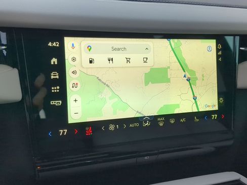 New 2025 Lincoln Navigator Reserve image 17