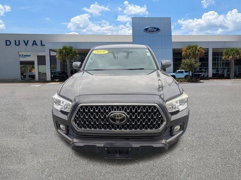 Used 2019 Toyota Tacoma SR5 image 9