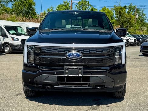 Used 2022 Ford F150 Lightning Platinum AWD/4WD image 8