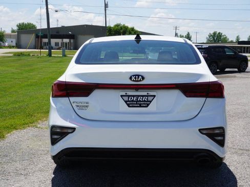 Used 2021 Kia Forte LXS FWD image 18