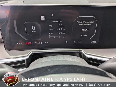 Certified 2025 Kia Sorento SX FWD image 18