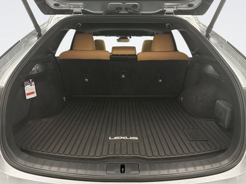 Used 2023 Lexus RX 350 Premium w/ Accessory Package AWD/4WD image 22