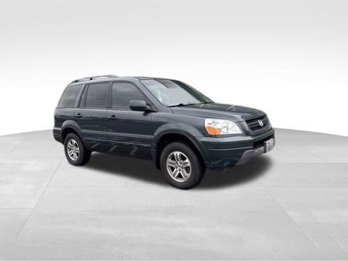 Used 2005 Honda Pilot EX image 1