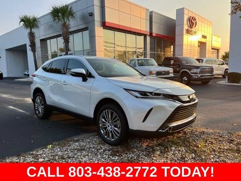 Used 2023 Toyota Venza Limited AWD/4WD image 1