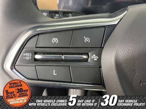 Certified 2025 Chevrolet Equinox ACTIV w/ Safety and Technology Package image 31