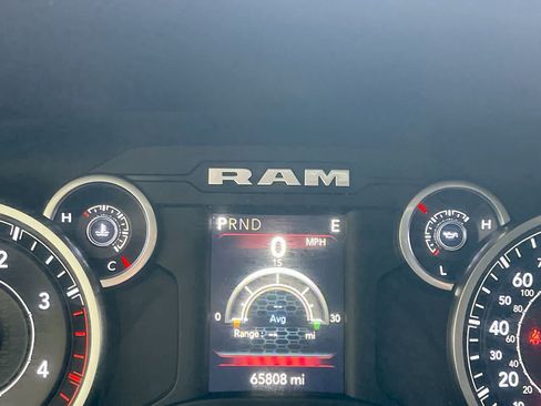 Used 2020 RAM 2500 Tradesman AWD/4WD image 15