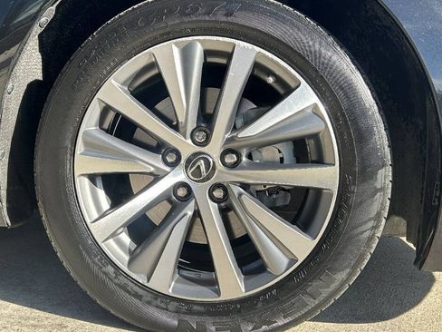 Used 2021 Lexus ES 300h w/ Accessory Package 2 image 43