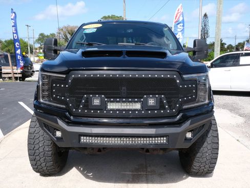 Used 2018 Ford F150 XLT w/ Equipment Group 302A Luxury AWD/4WD image 2