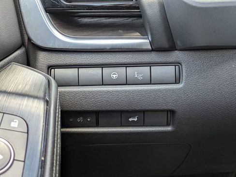 Used 2022 Nissan Rogue Platinum w/ Head-Up Display Package FWD image 27