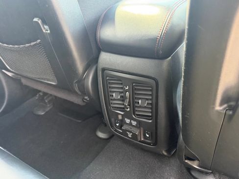 Used 2024 Dodge Durango GT AWD/4WD image 36