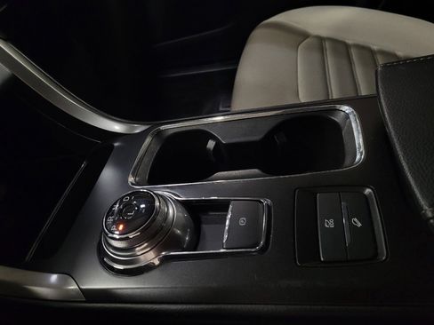Used 2018 Ford Fusion S image 26