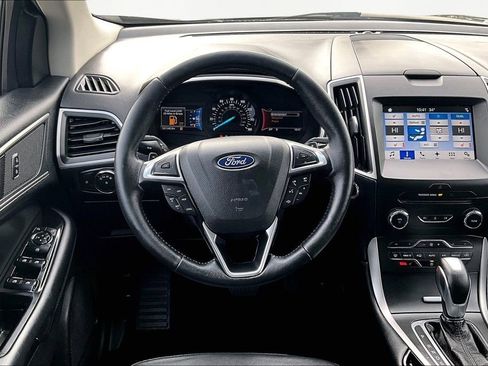 Used 2018 Ford Edge SEL w/ Equipment Group 201A image 5