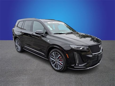 Certified 2024 Cadillac XT6 Sport w/ Technology Package image 7