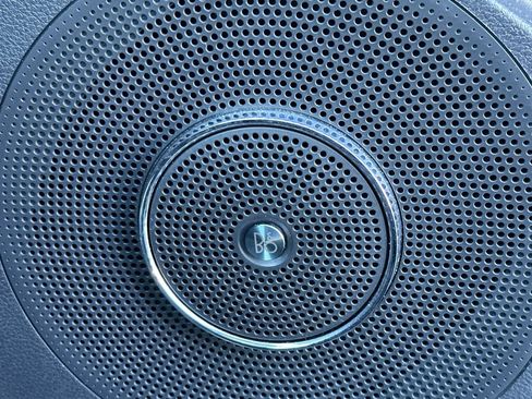 Used 2024 Ford Expedition Limited image 22