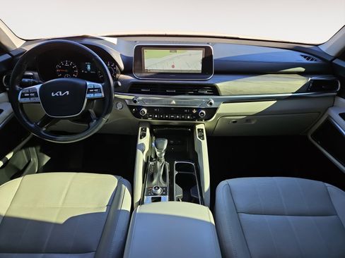 Used 2022 Kia Telluride EX w/ Towing Package image 10