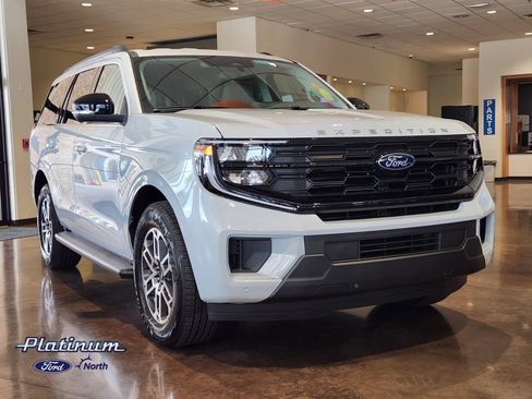 New 2026 Ford Expedition Active RWD image 1