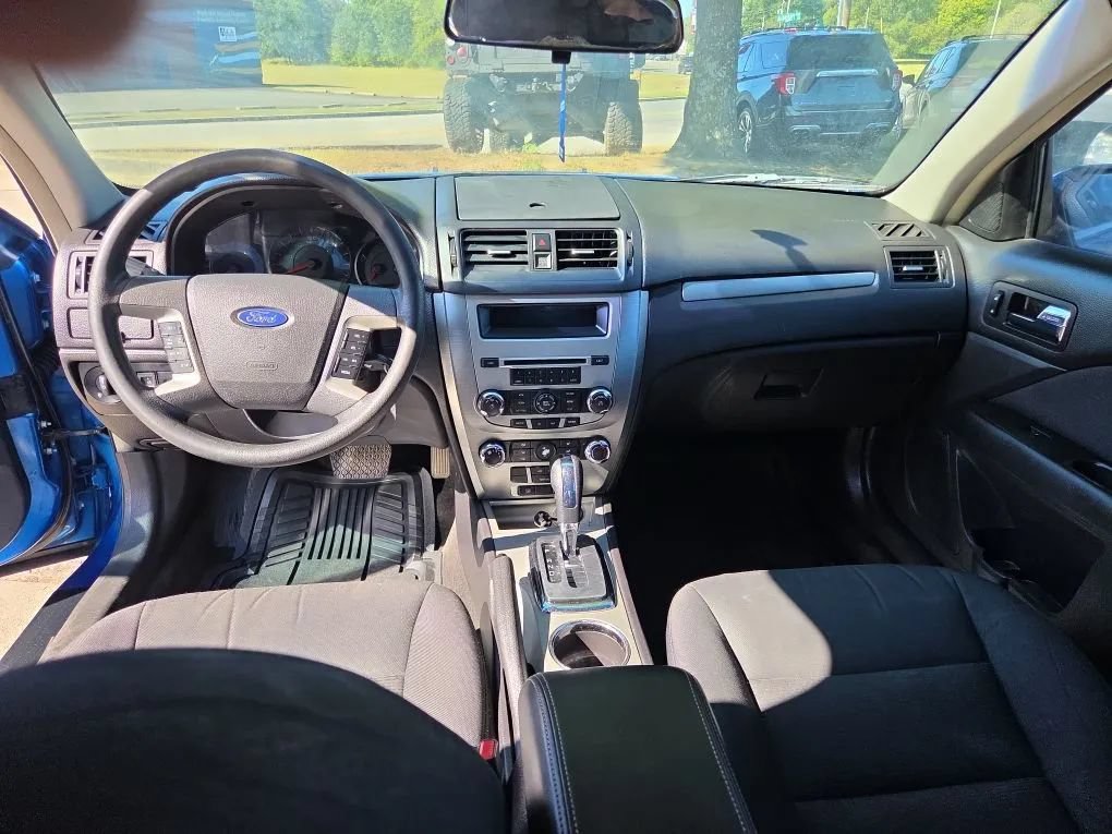 Used 2012 Ford Fusion SE FWD image 17