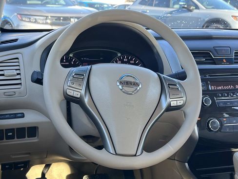 Used 2013 Nissan Altima 2.5 S image 8