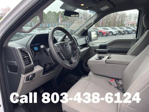 Used 2015 Ford F150 XLT w/ Trailer Tow Package image 6