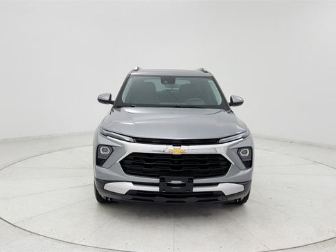 Used 2025 Chevrolet TrailBlazer LT AWD/4WD image 8