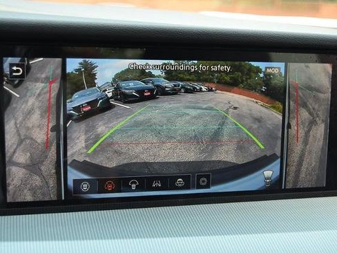 New 2025 Nissan Murano Platinum image 16