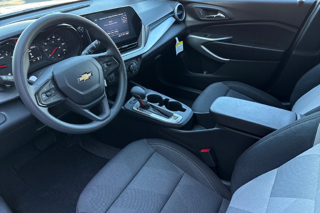 New 2026 Chevrolet Trax LS FWD image 10