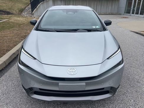 New 2026 Toyota Prius XLE image 10