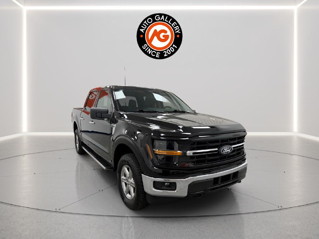Used 2025 Ford F150 XLT w/ Equipment Group 301A Standard AWD/4WD image 4