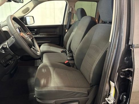 Used 2022 RAM 1500 Express w/ Wheel & Sound Group AWD/4WD image 25