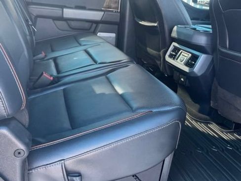 Used 2024 Ford F250 Lariat w/ Sport Appearance Package AWD/4WD image 11