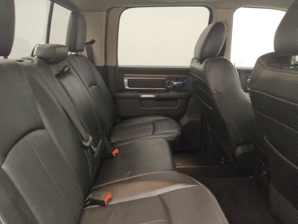 Used 2018 RAM 1500 Laramie AWD/4WD image 19