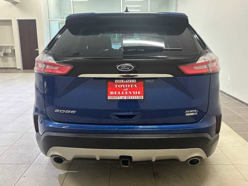 Used 2020 Ford Edge SEL w/ Convenience Package image 6