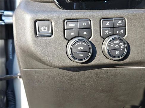 Used 2024 Chevrolet Silverado 2500 High Country w/ High Country Premium Package image 10