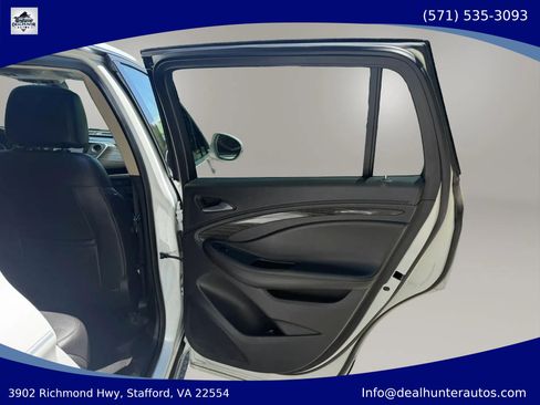 Used 2017 Buick Envision Essence w/ LPO, Cargo Package AWD/4WD image 20