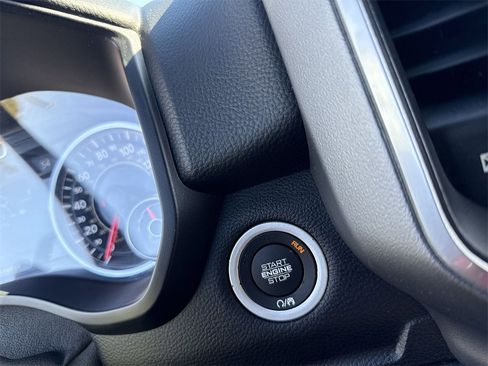 Used 2019 RAM 1500 Big Horn image 15