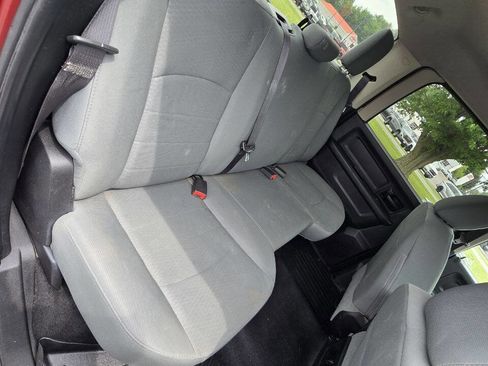 Used 2016 RAM 3500 Tradesman w/ Chrome Appearance Group image 19