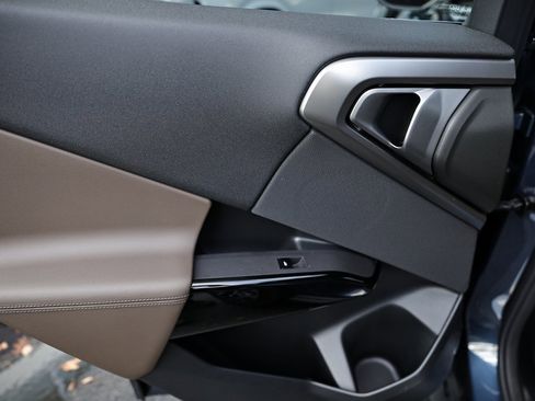 Used 2026 BMW X3 xDrive30 w/ Premium Package image 22