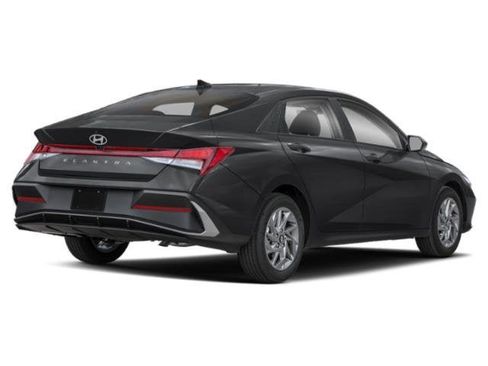 New 2026 Hyundai Elantra SEL Sport Premium w/ Cargo Package image 5