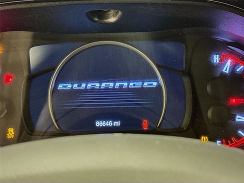 Used 2022 Dodge Durango SXT w/ Anodized Platinum Package image 12