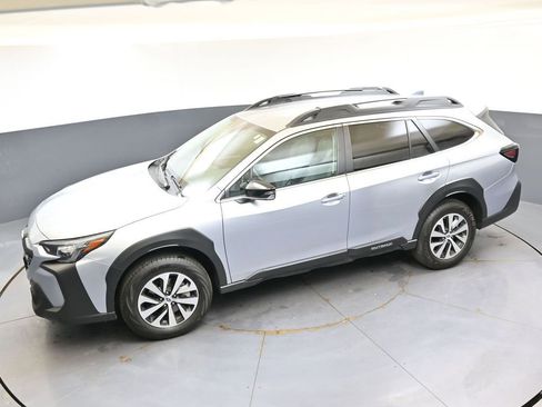 Certified 2025 Subaru Outback Premium AWD/4WD image 37