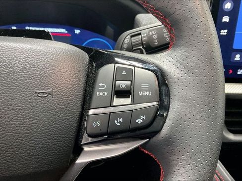 Used 2025 Ford Explorer ST image 25