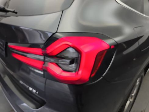 Used 2024 BMW X3 sDrive30i image 19