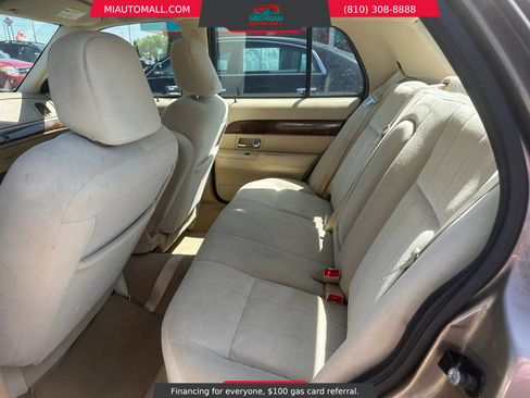 Used 2006 Mercury Grand Marquis GS image 21