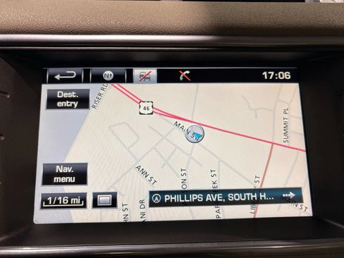 Used 2014 Land Rover Range Rover Evoque Pure Plus AWD/4WD image 25
