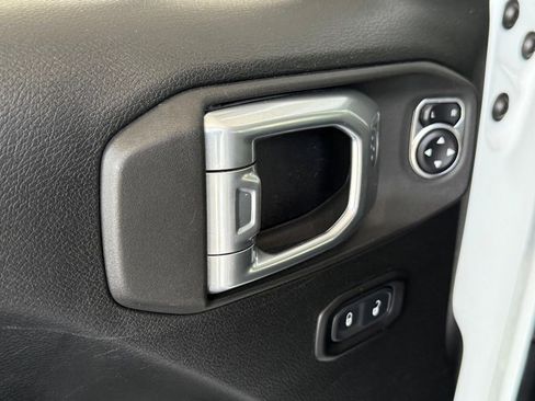 Certified 2021 Jeep Wrangler Unlimited Islander image 15