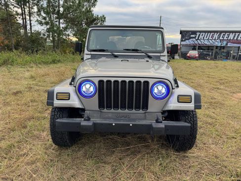 Used 2001 Jeep Wrangler Sport image 3